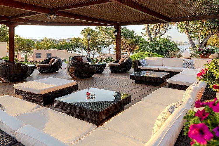 Espaces détente modernes et confortables dans votre hôtel à Majorque
